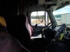 2006 Freightliner Columbia Semi Truck