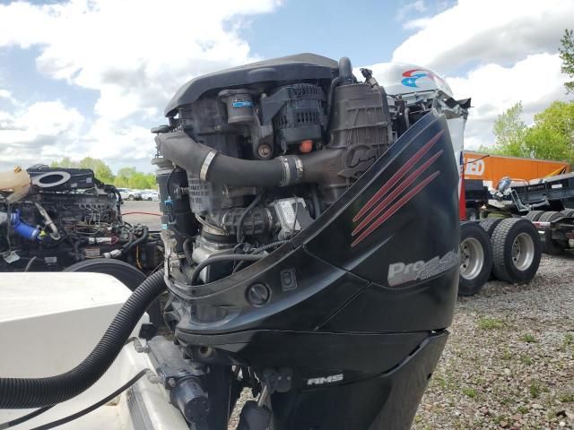 2016 Sea Ray Boat