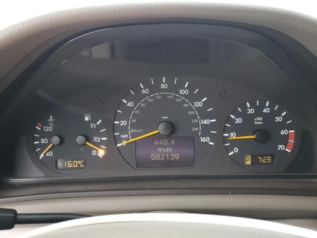 2000 Mercedes-Benz CLK 320