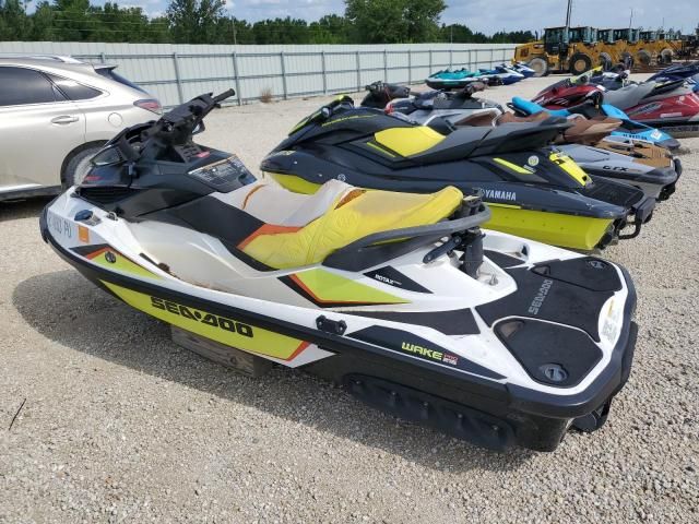 2014 YDV Jetski
