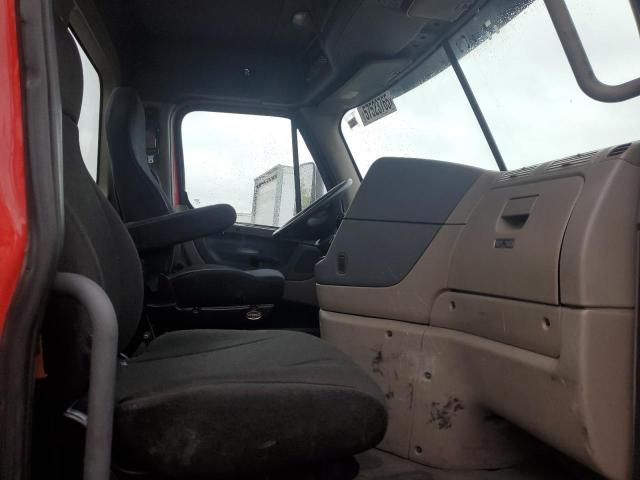 2017 Freightliner Cascadia 113