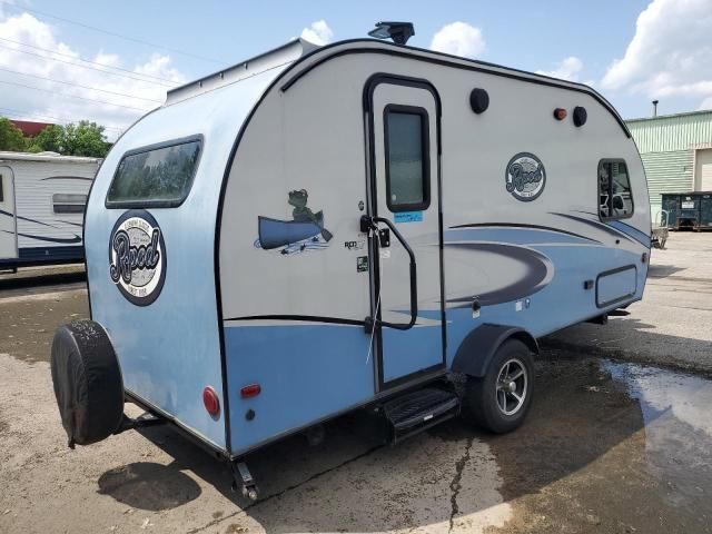 2017 Wildwood 2017 Foresriver R-POD