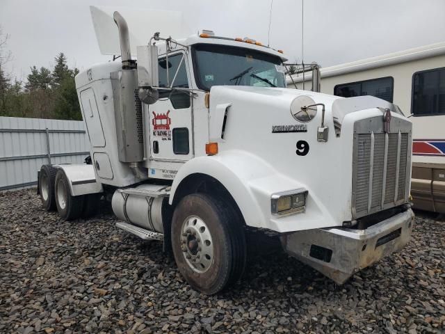 2007 Kenworth T800 Semi Truck