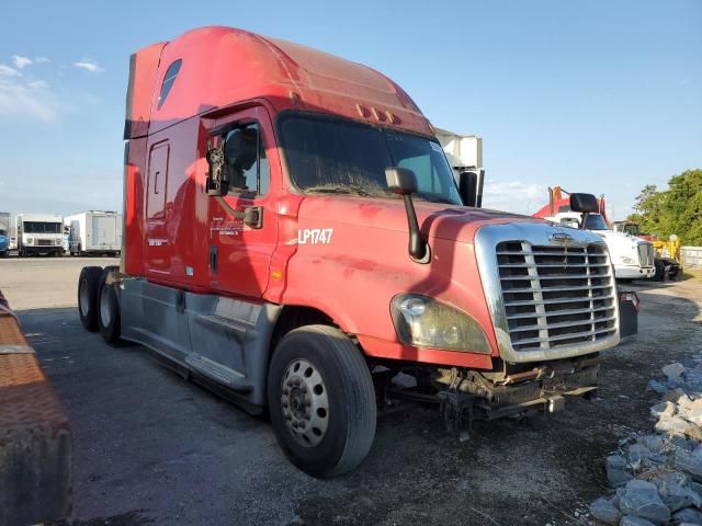 2016 Freightliner Cascadia 125