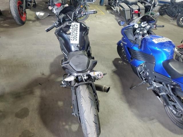 2024 Kawasaki ZR900 M