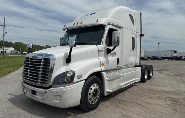 2017 Freightliner Cascadia 125
