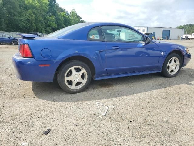 2003 Ford Mustang