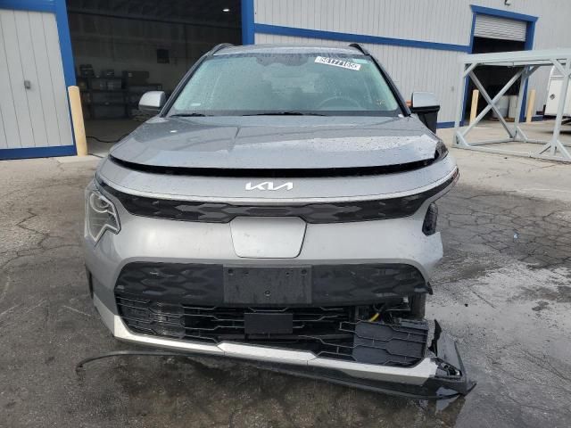 2023 KIA Niro Wind
