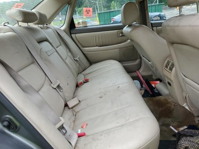 2004 Toyota Avalon XL