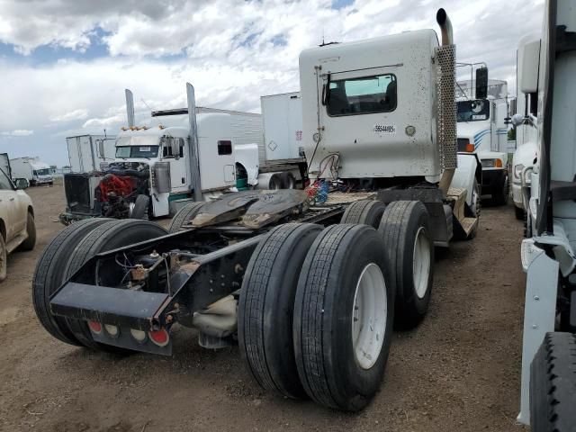 2012 Kenworth T800 Semi Truck