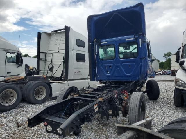 2023 Freightliner Cascadia 116 Truck Cab AND Chassis