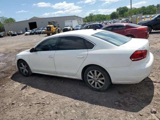 2013 Volkswagen Passat SE