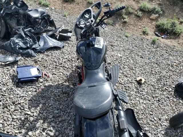 2014 Victory Cross Country 8-Ball