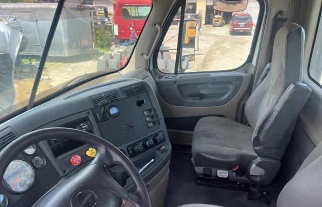 2018 Freightliner Cascadia 125