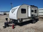 2019 Winnebago Camper