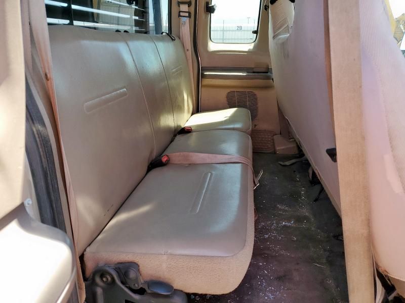 2004 Ford F450 Super Duty