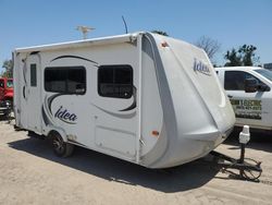 Salvage trucks for sale at Orlando, FL auction: 2013 Travel Supreme 831455