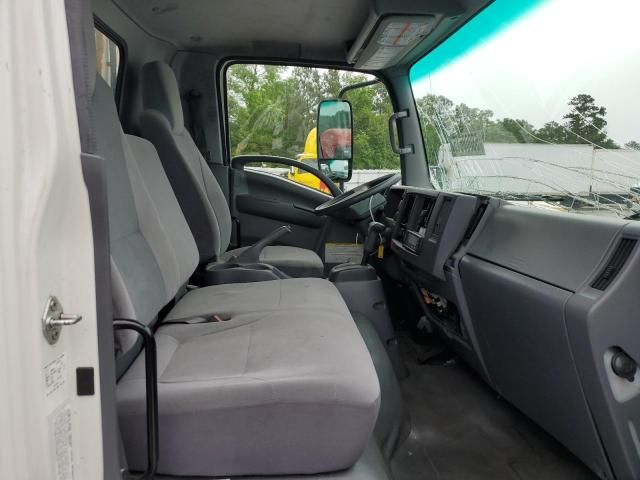2019 Isuzu NRR