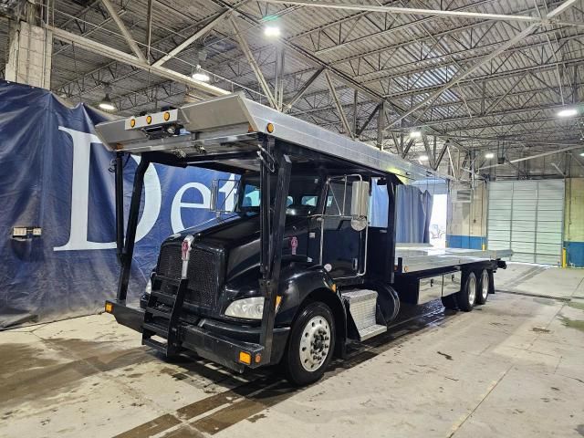 2021 Kenworth Construction T370