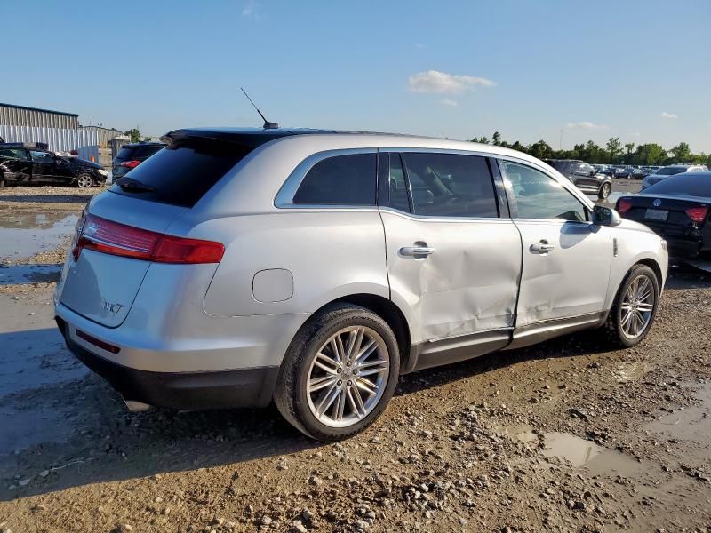 2019 Lincoln MKT