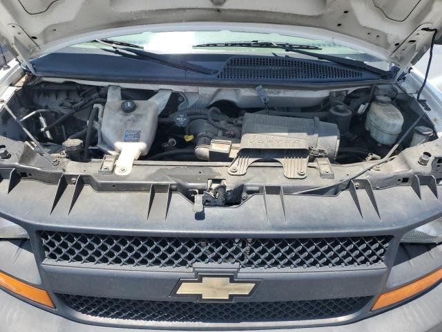 2014 Chevrolet Express G2500