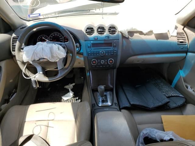 2010 Nissan Altima Base