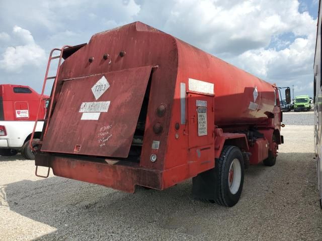 1985 Mack 250 MS250