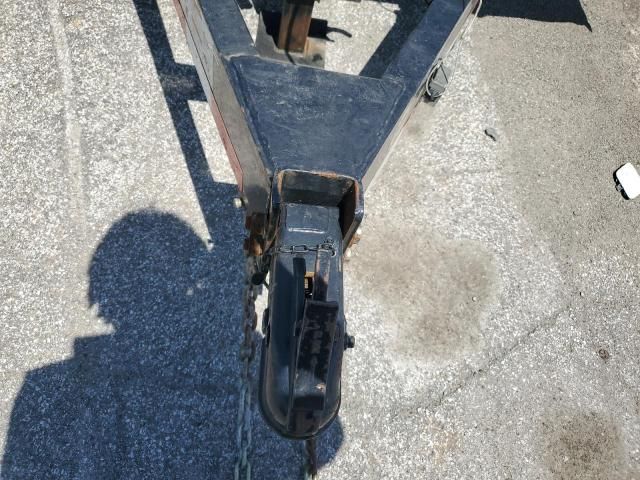 2016 Load Trail Equipment Trailer