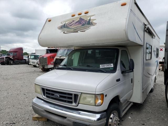 2003 Ford Econoline E450 Super Duty Cutaway Van