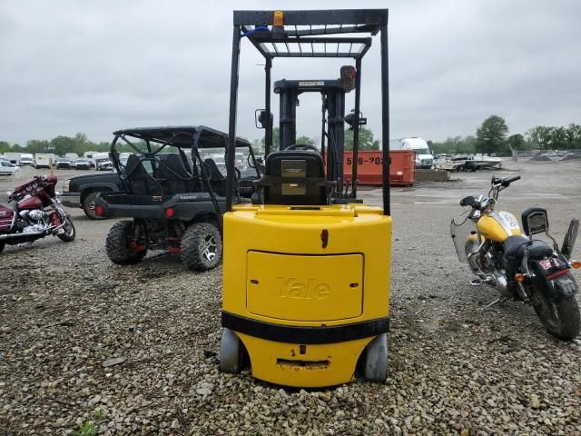 2005 Yale Forklift