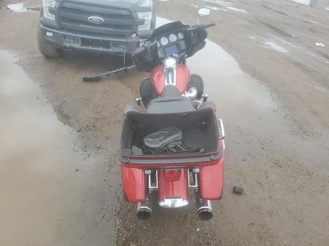 2019 Harley-Davidson Flhtk
