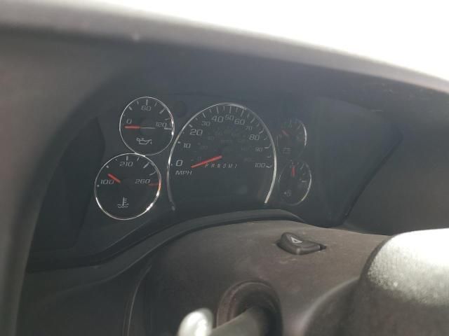 2023 Chevrolet Express G2500