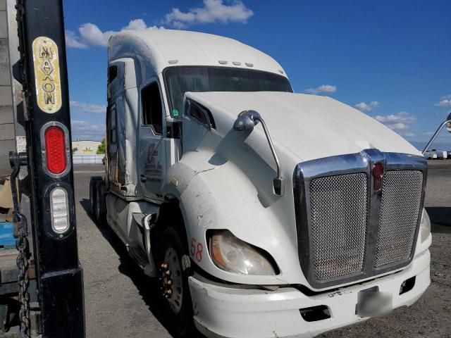 2017 Kenworth T680 Semi Truck