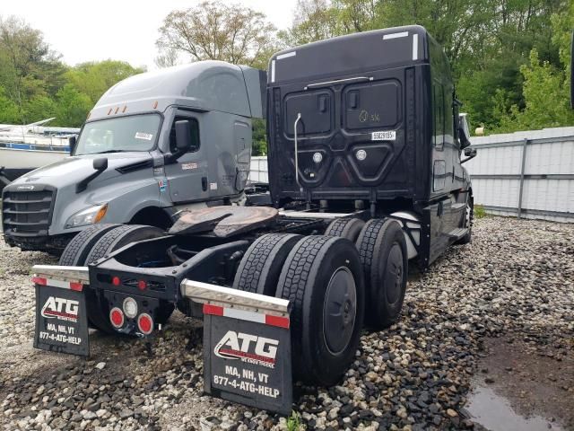 2023 Freightliner Cascadia 126 Semi Truck