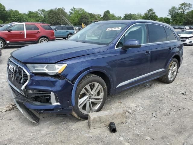 2022 Audi Q7 Premium Plus