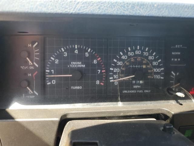 1985 Toyota Pickup Xtracab RN59 SR5
