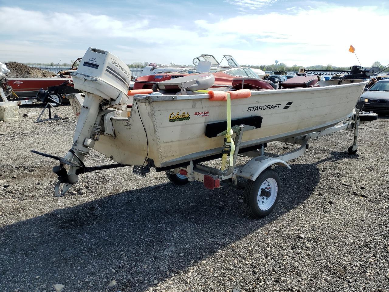 1983 Startcraft Boat