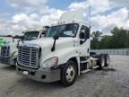 2015 Freightliner Cascadia 125 Semi Truck