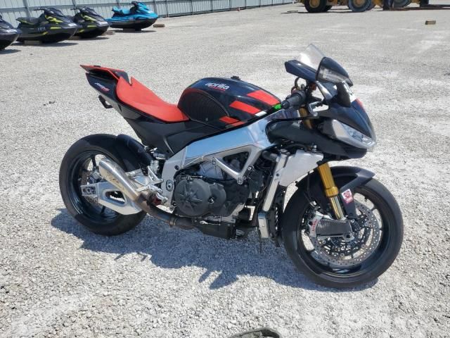 2021 Aprilia RSV4 Factory