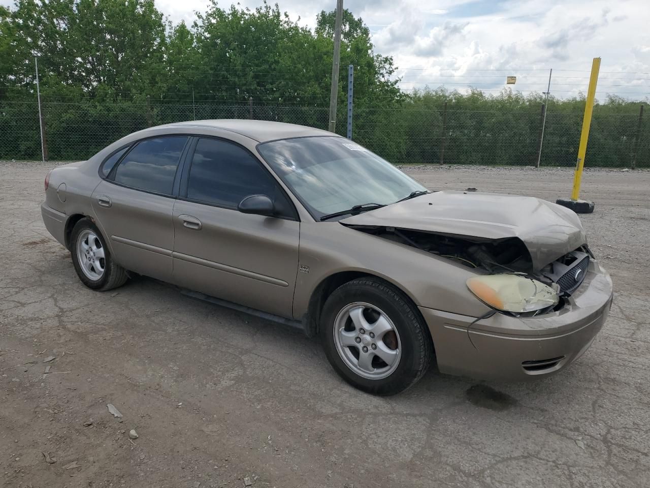 2004 Ford Taurus ses