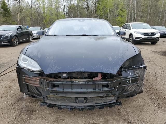 2015 Tesla Model S 85D