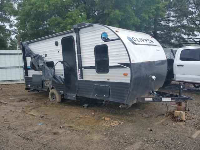 2022 Coachmen Clipper