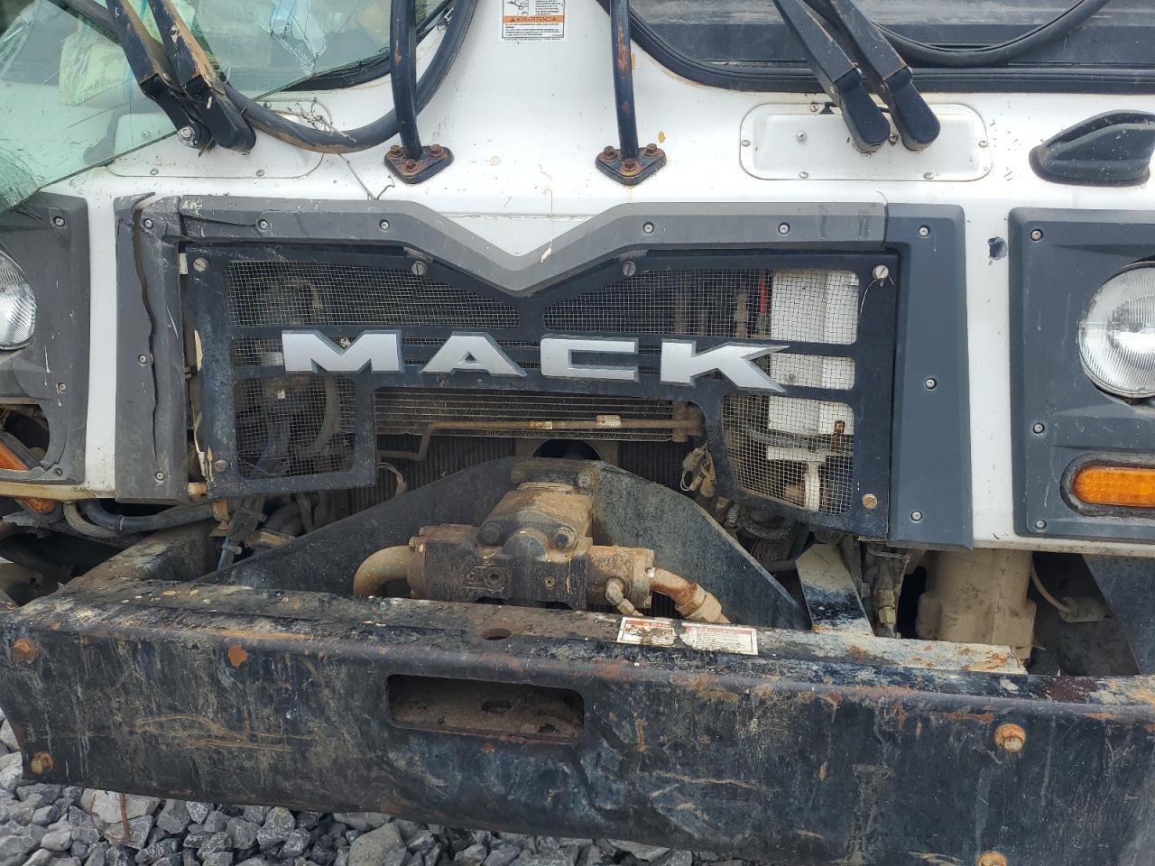 2023 Mack Terrapro Refuse Truck