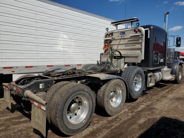 2023 Peterbilt 389 Semi Truck