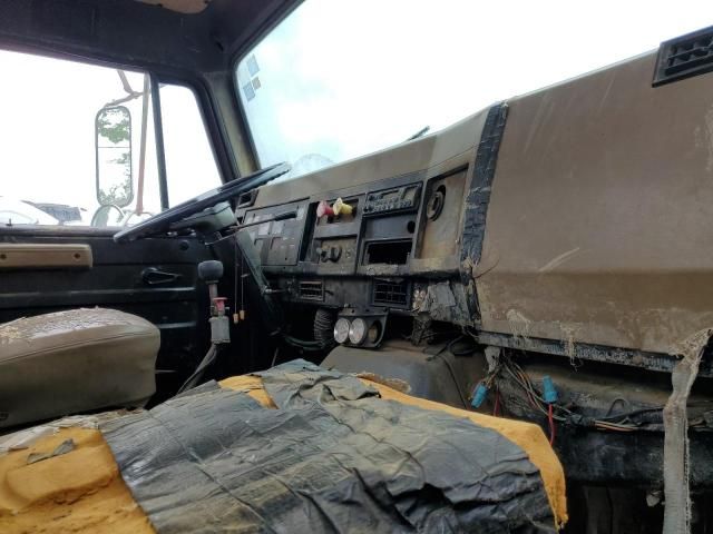 1990 International 7000 7100