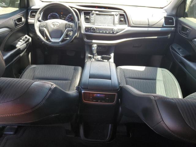 2019 Toyota Highlander le