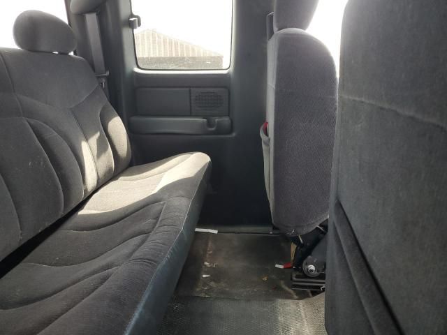 2000 GMC New Sierra C2500