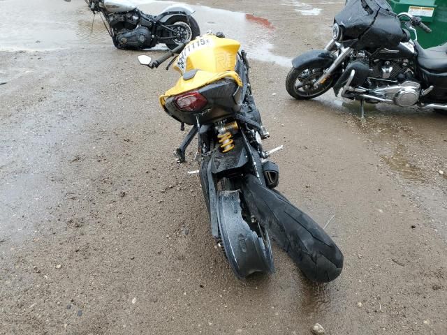 2025 Triumph Street Triple 765 RS