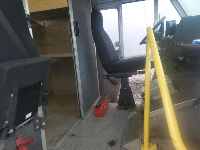 2022 Freightliner Chassis M Line WALK-IN Van