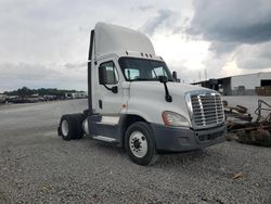 Salvage trucks for sale at Lebanon, TN auction: 2015 Freightliner Cascadia Semi Truck